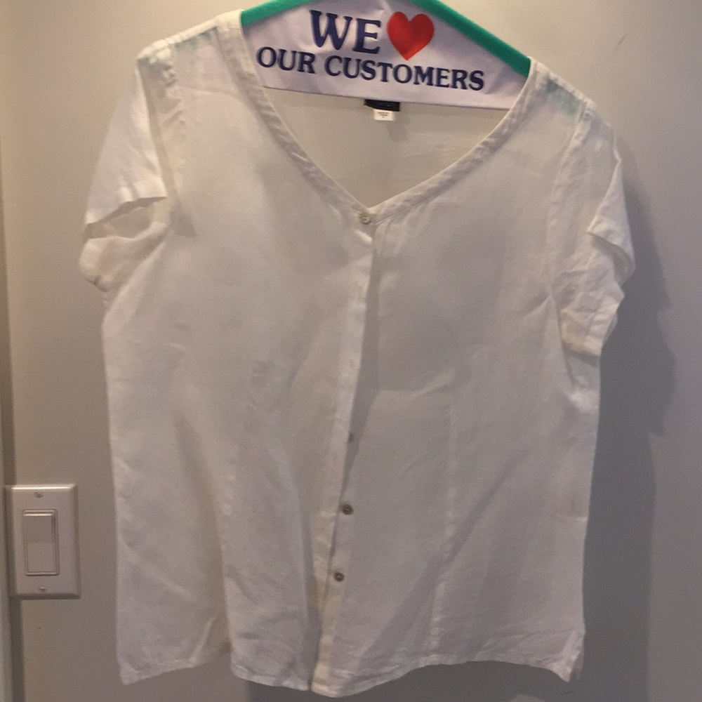 Eileen Fisher 100% Linen short sleeve blouse